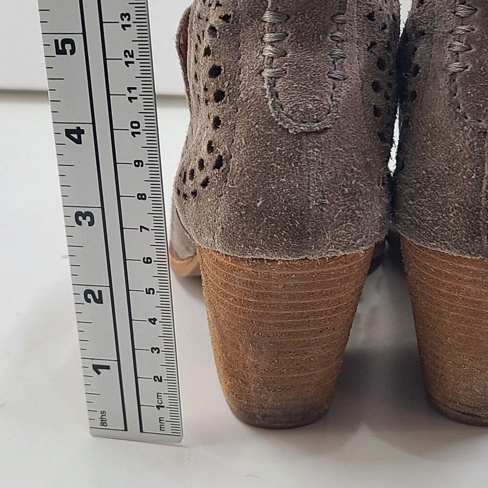 Jeffrey Campbell Rosalee Bootie Suede Women's Size 9 Lasercut Pattern Boho Fall - Picture 6 of 11